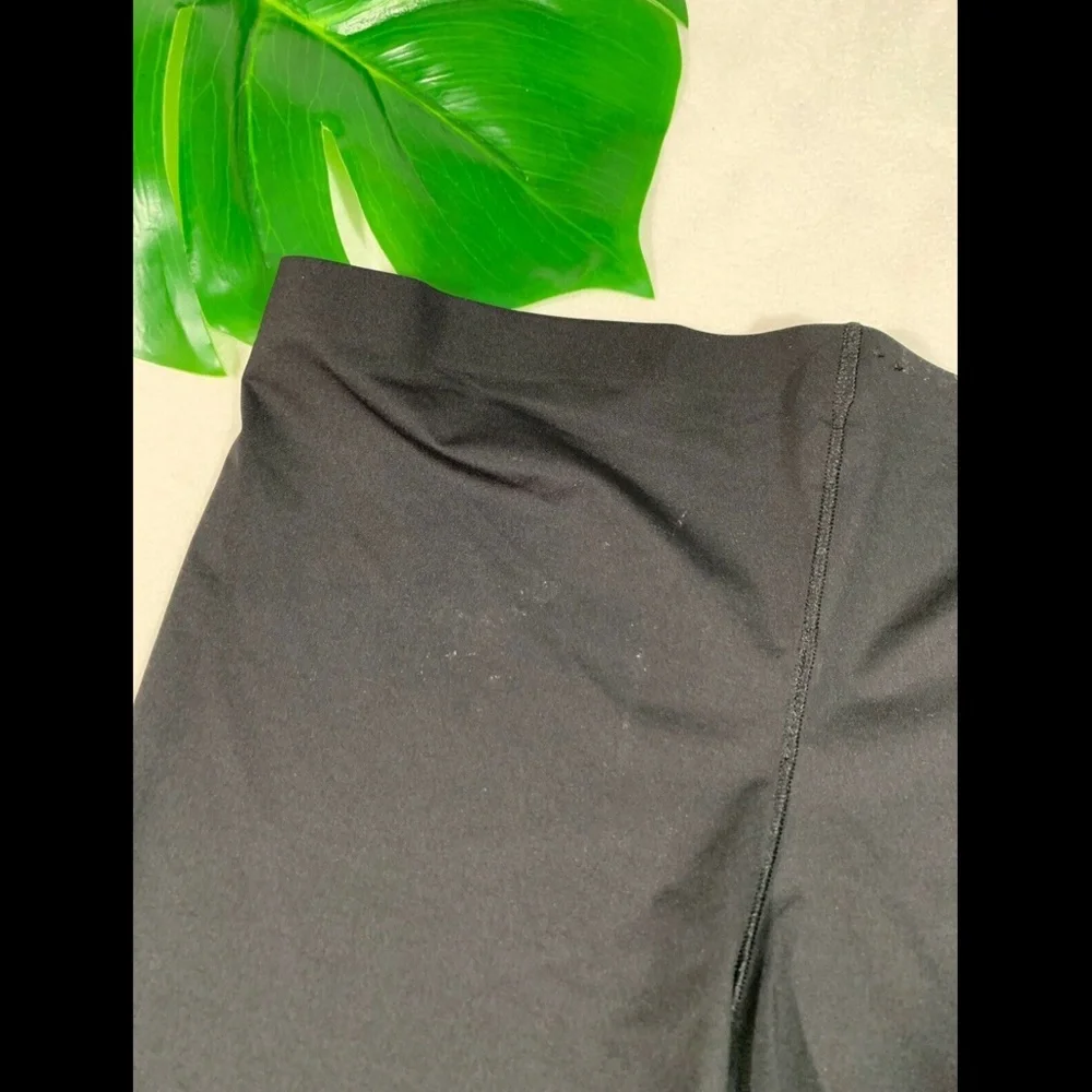 NEW $52 Spanx Thinstincts Girl Short in‎ black [ SZ Small ]